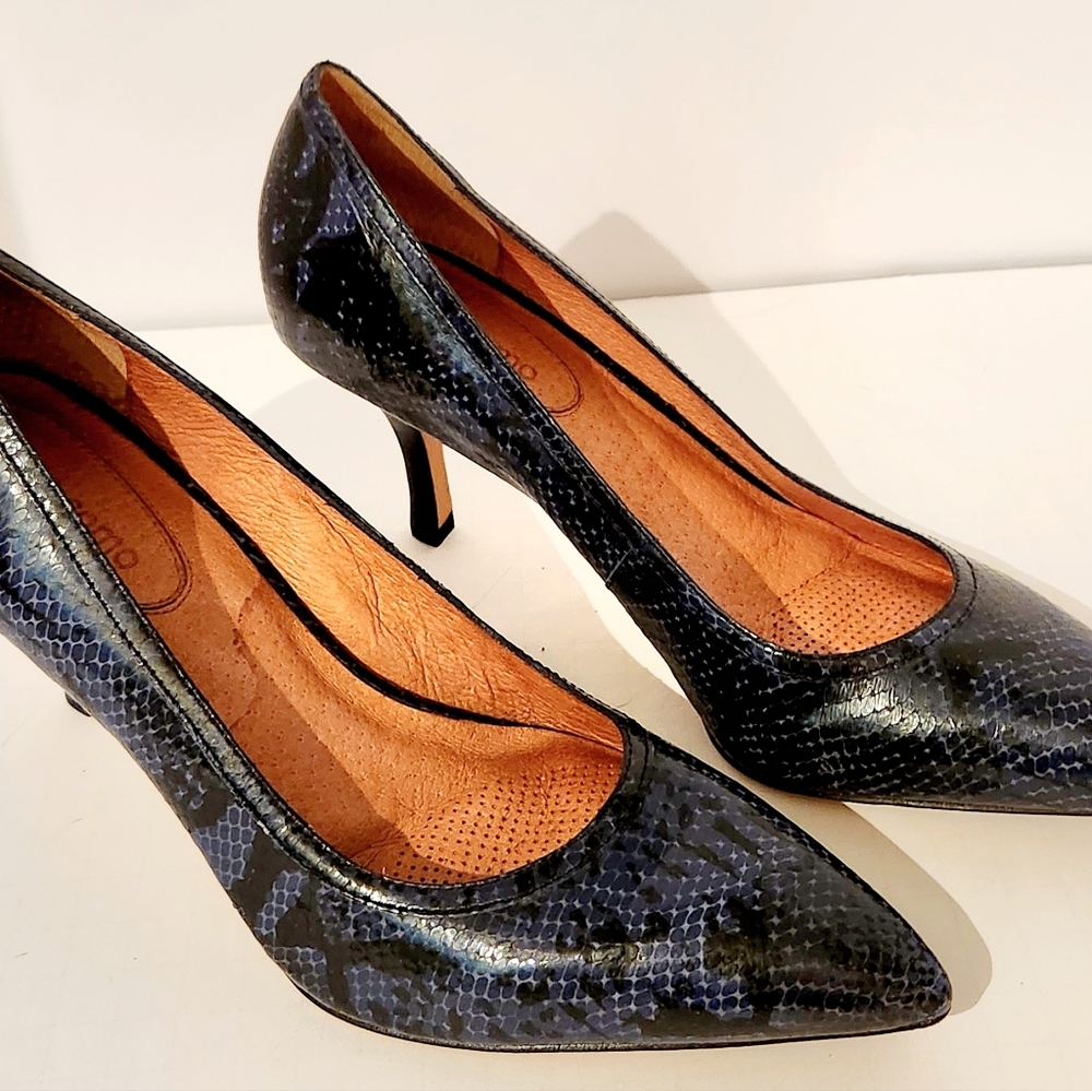 Corso Como Blue Python Snakeskin Pumps Heels - Picture 2 of 5
